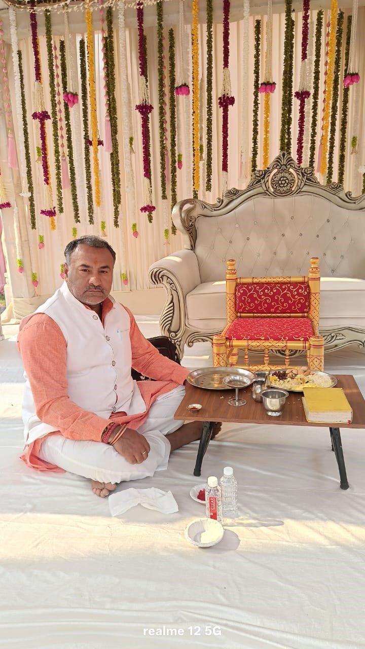 Pandit Santosh Kumar Shastri